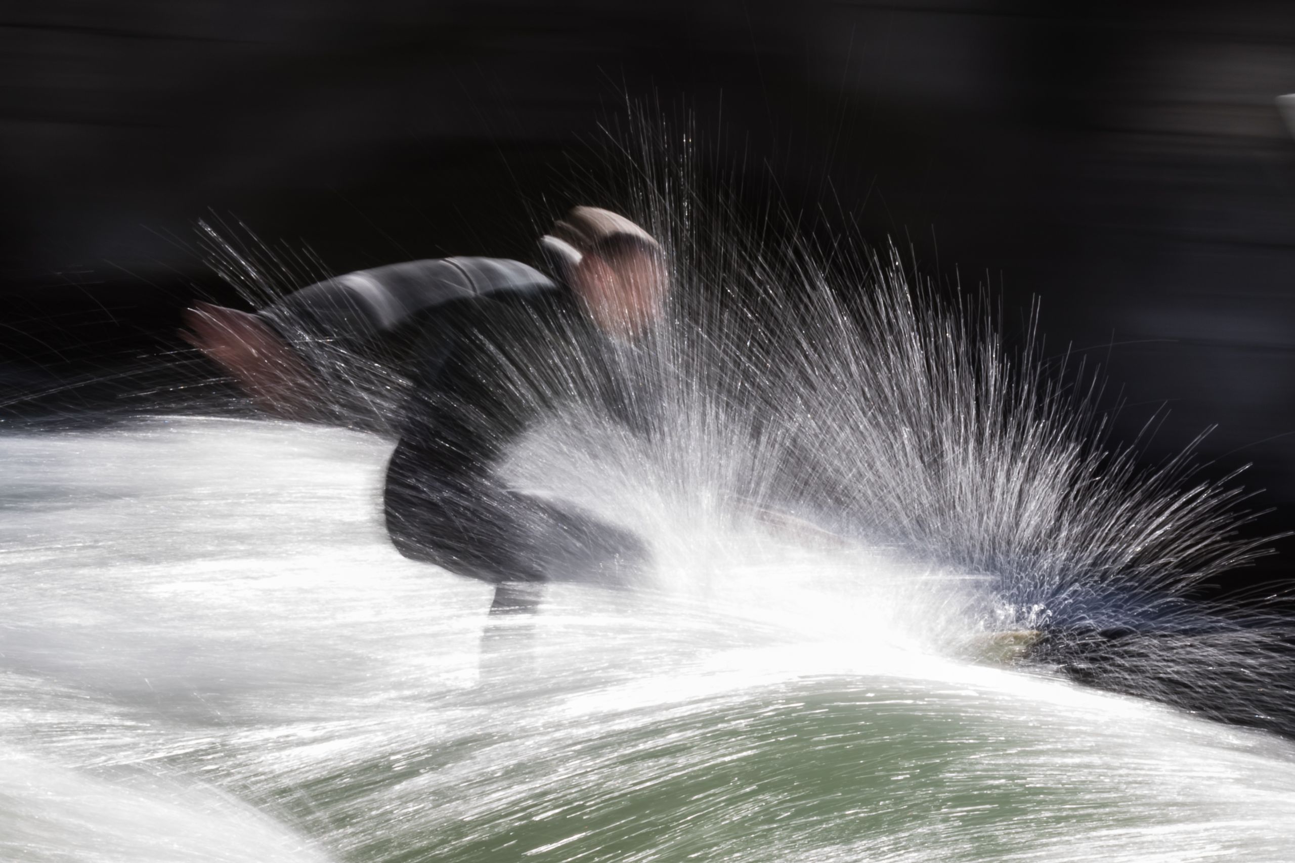 Eisbach Surfer 18