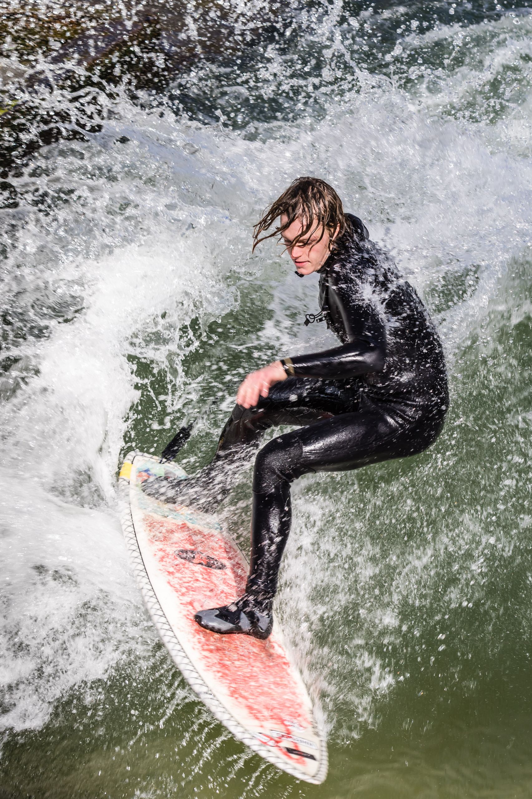 Eisbach Surfer 7